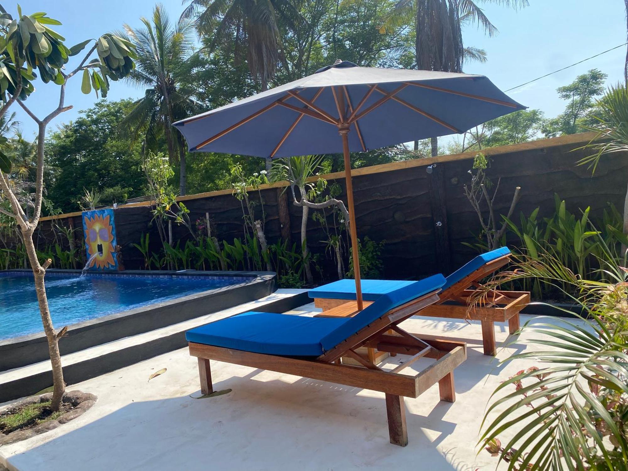 Sun Resort Gili Trawangan Exterior photo